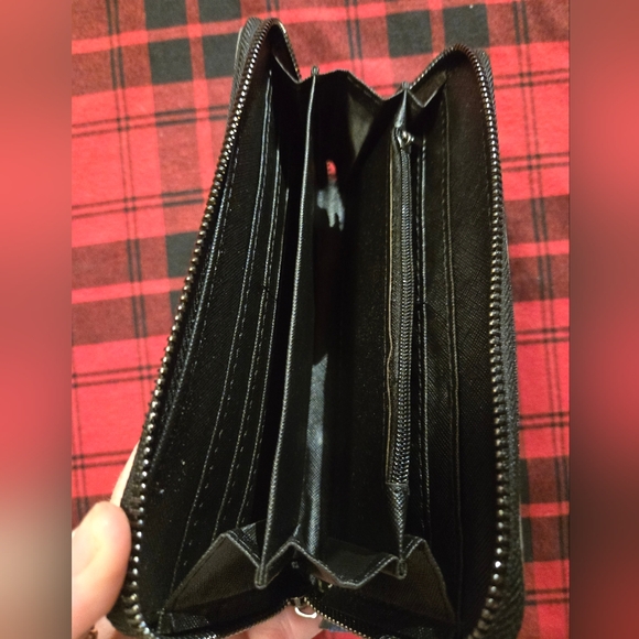 Wallet - Picture 1 of 4